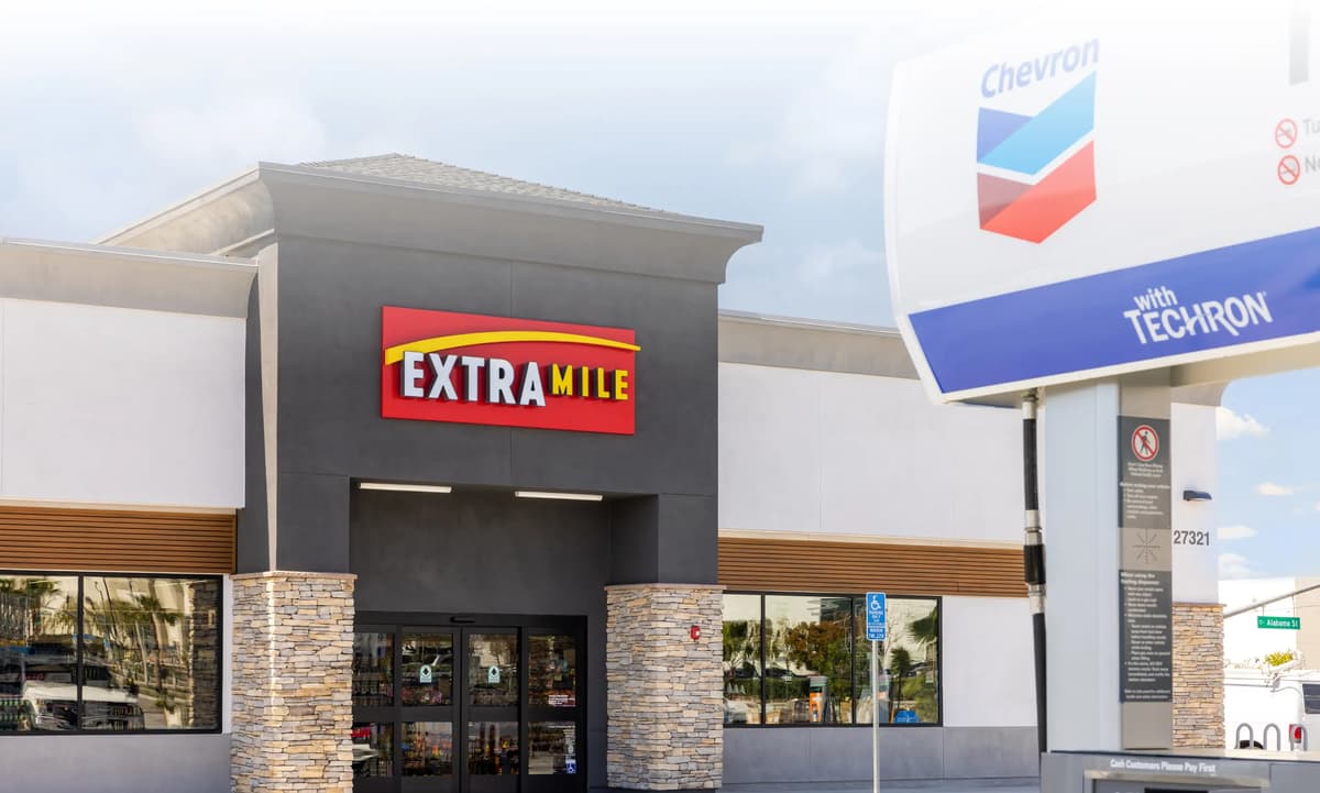Extramile Storefornt